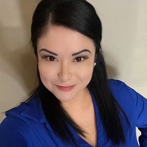 Meet your Posher, Fabiola